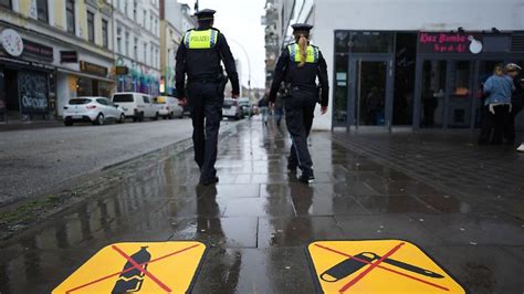 Hamburg Schleswig Holstein Piktogramme Auf Dem Kiez Weisen Auf