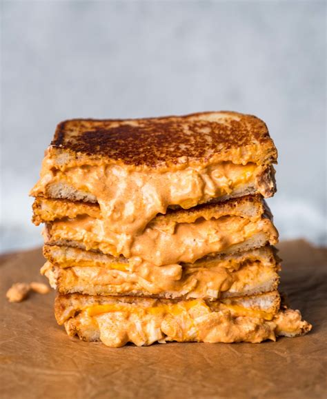 Buffalo Chicken Grilled Cheese – The Food Joy