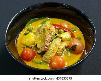 Thai Food Gaeng Phed Ped Yang Stock Photo Shutterstock