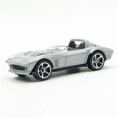 Машинка Hot Wheels Corvette Grand Sport Roadster Gray Коллекционная купить с доставкой по