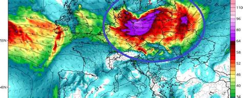 Niszcz Ce Wichury I Orkan W Polsce Wiatr Osi Ga Blisko Km H Wiemy