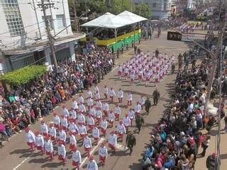 Militares E Fanfarras Levam Mil Pessoas Ao Desfile Da Independ Ncia