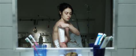 Naked Violetta Schurawlow in Hölle Inferno