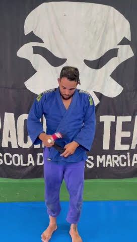 Como Amarrar Sua Faixa De Jiu Jitsu Youtube