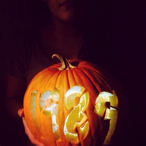 Taylor Swift Pumpkin Carving | #1989 Era