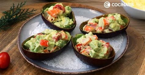 Aguacates Rellenos De Ensalada De Surimi Krissia