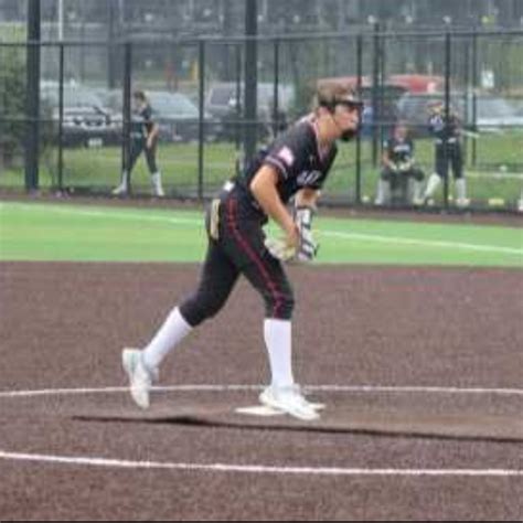 Tya Devericks Softball Recruiting Profile