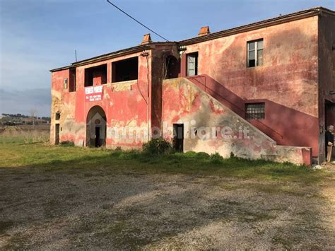 Vendita Cascina In Strada Provinciale Vado All Arancio Scarlino Da