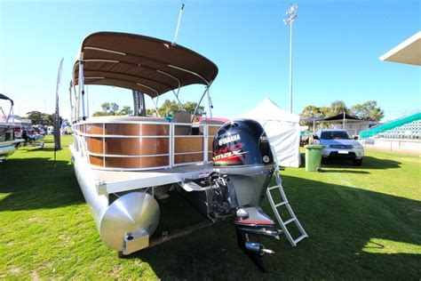 2023 Bennington Pontoon Boat Sx21 Quad Bench Boat Research Yachthub