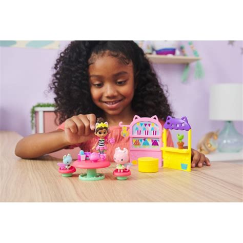 Set Petrecerea Din Gradina Gabbys Dollhouse KidoStore Ro