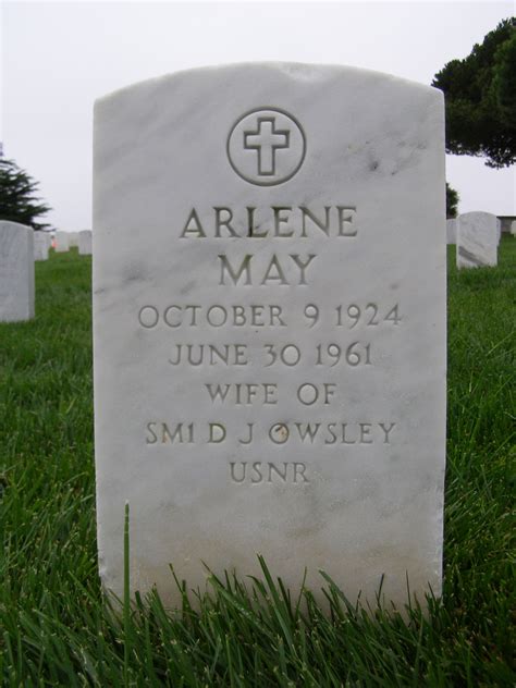 Obituary and Memorial Service Information for Arlene Rossi 19