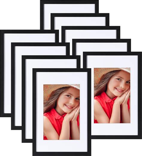 11x17 frames help artists display their work with a professional touch 15