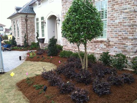 Pine Straw & Mulch New Orleans | Belle Chasse Decorative Rock & Edging