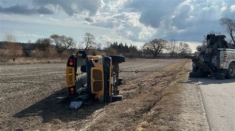 40 kids escape with only minor injuries after school bus crash south of Woodstock, Ont. | CBC News