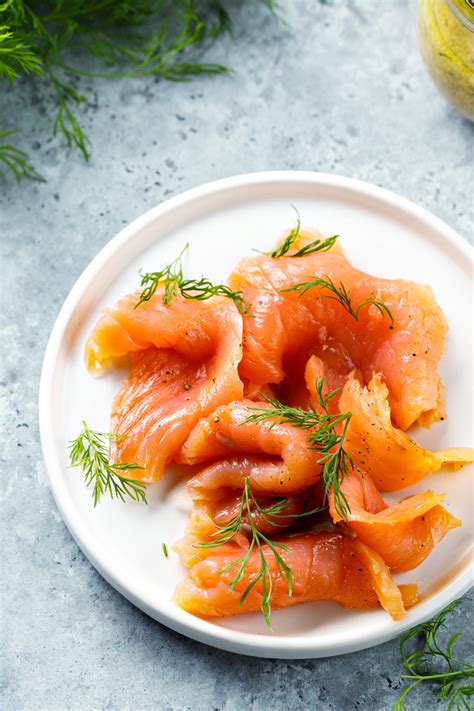 Delicious Norwegian Salmon (How to Make Gravlax) | Good Life Eats