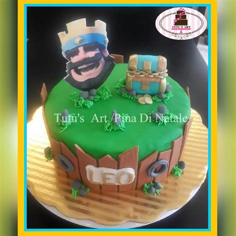 Clash Royale Cake By Tutus Art Bolo Clash Royale Royal Cakes Minion Cake Clash Of Clans