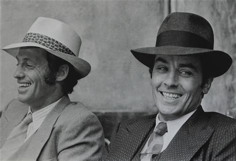 Alain Delon Et Jean Paul Belmondo Sur Le Tournage Du Film Borsalino De