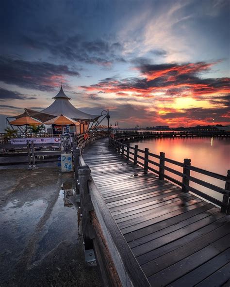 15 Things You can Do Inside Ancol Dreamland - ISEEINDONESIA.COM