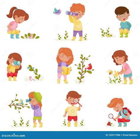 Little Kids Holding Magnifying Glass And Camera Exploring Nature Vector