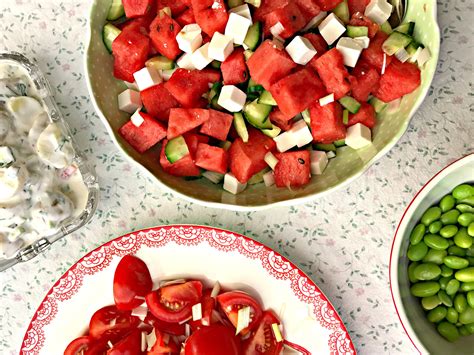 Vandmelonsalat Med Feta Opskrift P Sund Sommersalat Med Vandmelon