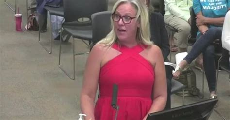 Mum Hijacks School Covid Meeting To Demand Book Mentioning Anal Sex Is Banned Mirror Online