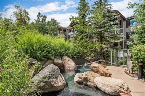 Snowmass Village Vacation Rental Steps From Skiing On Snowmass Pool