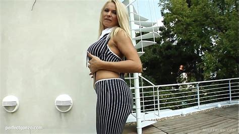 Gonzo Milf Videos XVIDEOS
