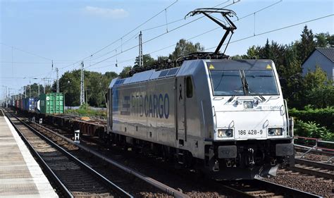 RTB CARGO GmbH Düren D mit der Railpool Lok 186 428 9 NVR Nummer