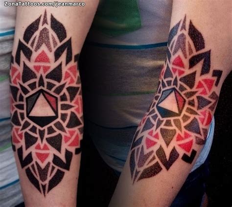 Tatuaje de Geométricos Mándalas Puntillismo ZonaTattoos Forma