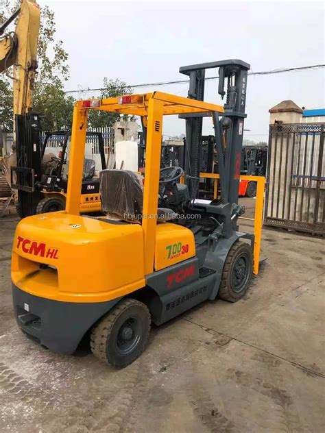 Used Japan Toyota Forklift 3 Ton Forklift 3 Mast Fork Lift Automatic