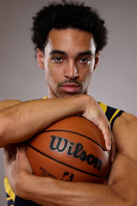 Andrew Nembhard's 2022 Rookie Photo Shoot Photo Gallery | NBA.com