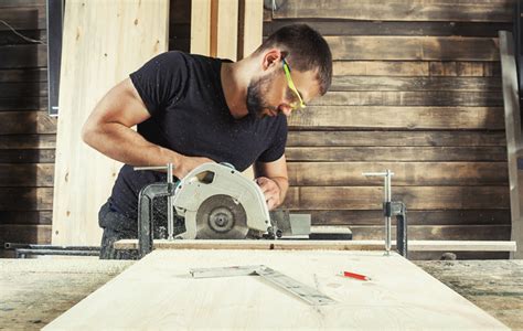 The History And Types Of Woodworking Machinery - Readability