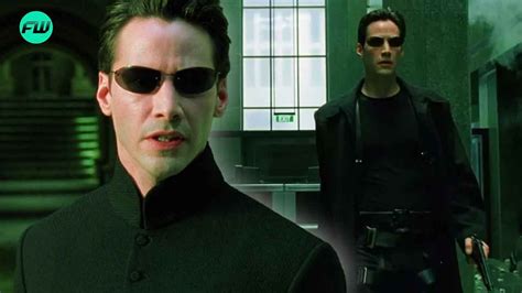 Keanu Reeves Neo Punches Way More Than He Kicks In The Matrix And The