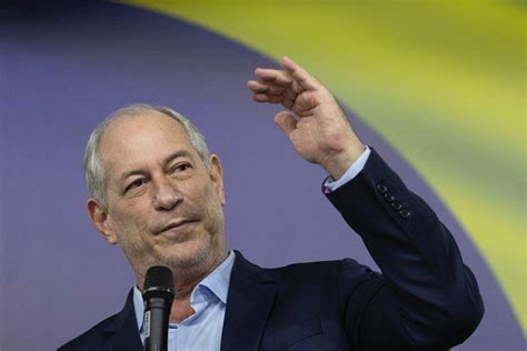 presença de Ciro Gomes Leila Barros lança pré candidatura ao GDF