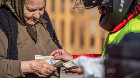 Pensia pe care o primesc românii care nu au muncit nicio zi