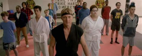 Cobra Kai Continuação De Karatê Kid Ganha Trailer Completo E Data De