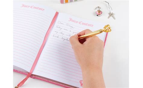 Amazon Make It Real Juicy Couture Velvet Journal Pen Set