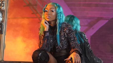 Jamaican R&B Singer Stalk Ashley Raises The Temperature In “TIP” Video ...