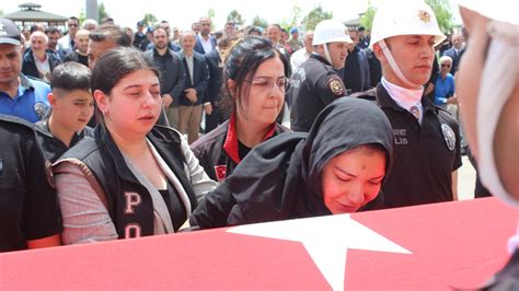 Adıyamanda Polisin şehit Ettiği Emniyet Amirleri Için Tören Düzenlendi