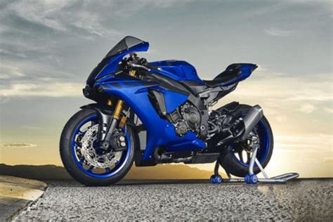 Yamaha YZF R1 Price in India, Colours, Mileage, Specs And Moto Facts ...