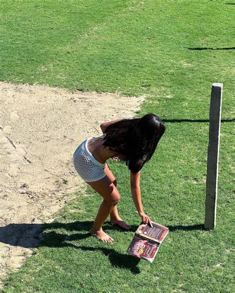 Dea Bikini JenLie Twins