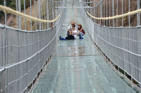 Longest Glass Bridge Ever Just Opened In China And Tourists Are ...