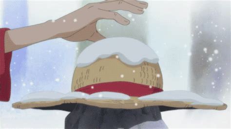 Luffy Straw Hat GIF - Luffy Straw hat Return to Sabaody - Discover ...