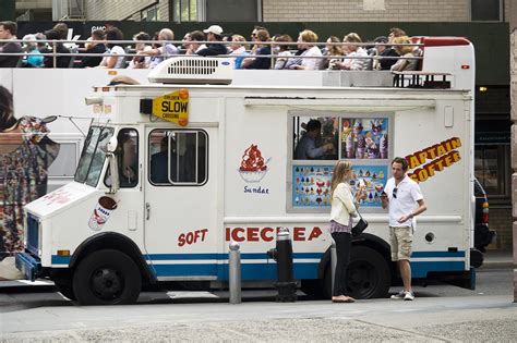 Inside The Excellent Crackdown On Criminal Ice Cream Trucks