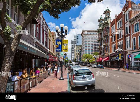 5th Avenue in the historic Gaslamp Quarter of downtown San Diego ...