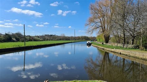 Broad Cut On Calder And Hebble Chris Morgan Cc By Sa