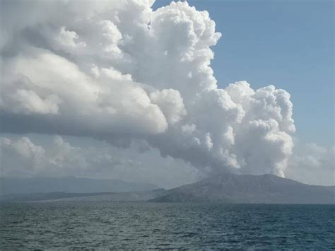 Phivolcs Lowers Taal Volcano Alert The Manila Times