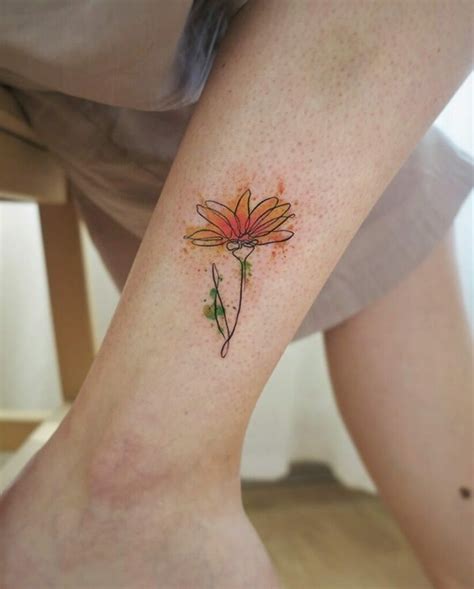 Minimalist Daisy Tattoo Ideas That Will Blow Your Mind