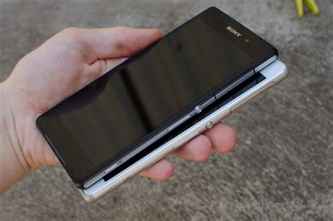 Sony Xperia Z3 Review Photo Gallery - TechSpot