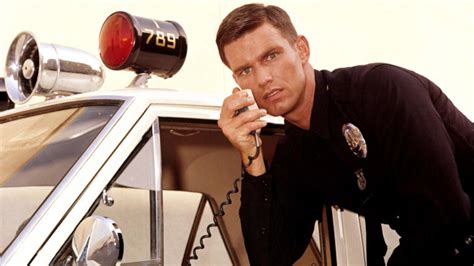 5 Fun Facts About ‘Adam-12′ Star Kent McCord